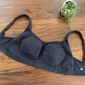 Lululemon sport bra (36E)